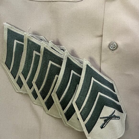 Lot of 5 USMC Khaki Shirts - Picture 2 of 2